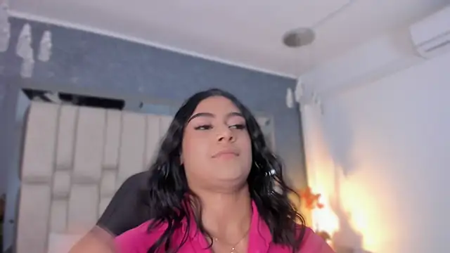 KatherineRuiz  online show from 21, 4, 2026