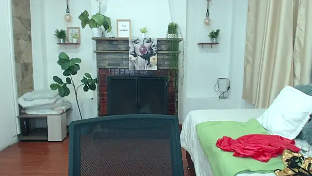 Emma hassani online show from 21, 4, 2026