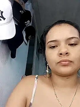 Emily Rouse23 online show from 25, 4, 2026