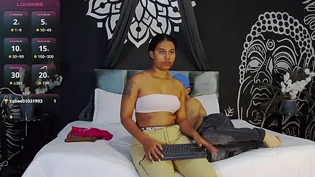 Luna Dante fox online show from 16, 4, 2026