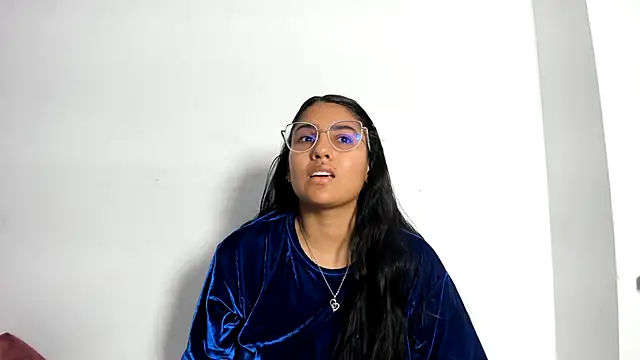 Snapshot of TatyGomez_ chatting on 1, 7, 2026 TatyGomez online show from 1, 7, 2026