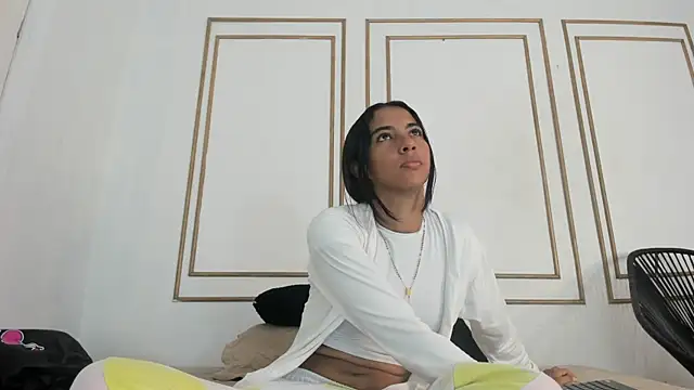 Snapshot of emily_gaviria1 chatting on 31, 5, 2026 emily gaviria1 online show from 31, 5, 2026
