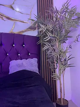 aurora ec online show from 9, 3, 2026