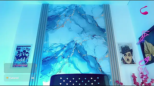 madison mujica  online show from 9, 4, 2026