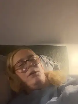 Amelie BlondeXX online show from 3, 3, 2026