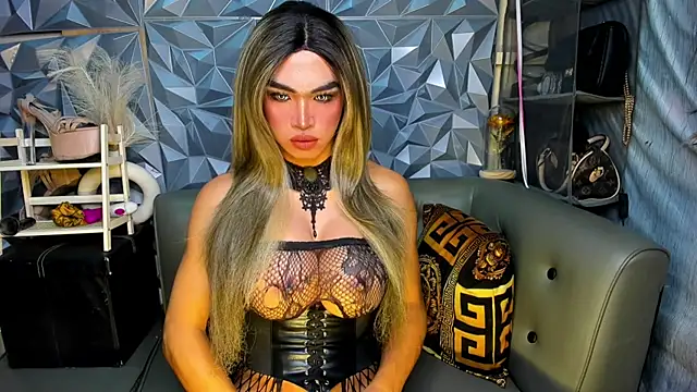 Snapshot of 10inDominant_Ayesha chatting on 30, 3, 2026 10inDominant Ayesha online show from 30, 3, 2026
