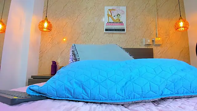 Miia03 online show from 25, 4, 2026