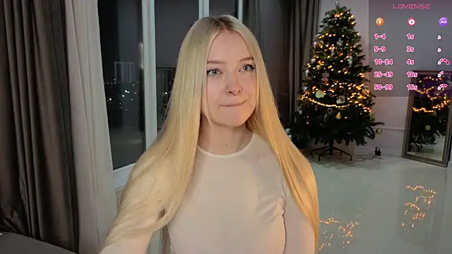 Snapshot of ChristinBland chatting on 4, 3, 2026 ChristinBland online show from 4, 3, 2026