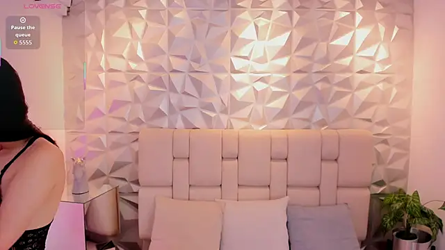 mell muller online show from 23, 4, 2026