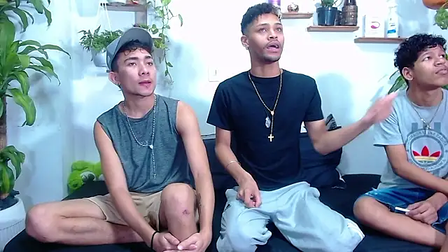 Snapshot of Lunar_Boys chatting on 6, 3, 2026 Lunar Boys online show from 6, 3, 2026