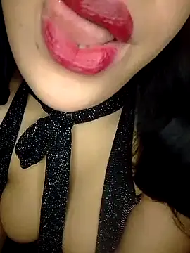 madleen Mm online show from 13, 4, 2026