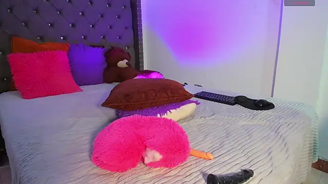 Tifanny 055 online show from 20, 4, 2026