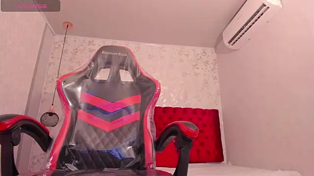 Snapshot of Noha_castellano chatting on 6, 3, 2026 Noha castellano online show from 6, 3, 2026