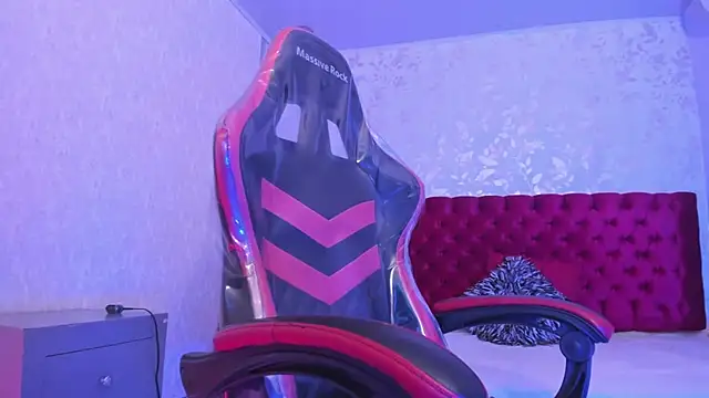 Snapshot of Noha_castellano chatting on 7, 3, 2026 Noha castellano online show from 7, 3, 2026