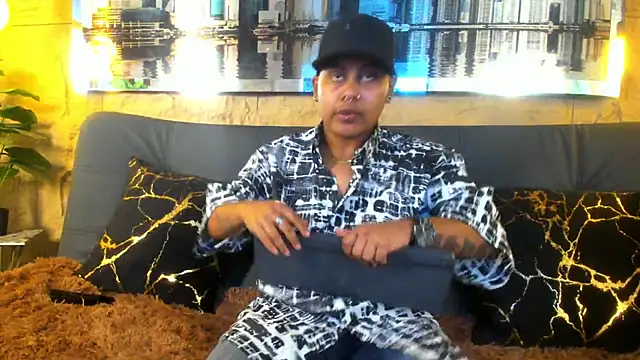 Noha  scott online show from 23, 4, 2026