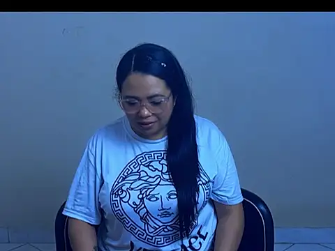 SARAHONEY26 online show from 16, 3, 2026