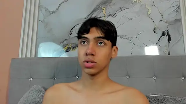 Eros Lux online show from 19, 4, 2026