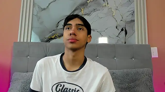 Eros Lux online show from 24, 4, 2026