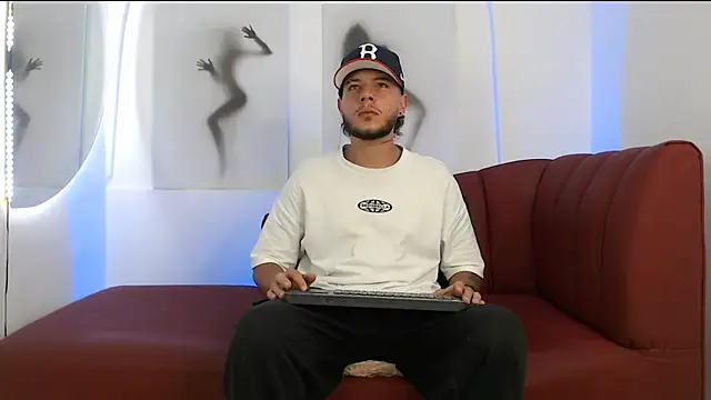 luxesmith online show from 25, 4, 2026