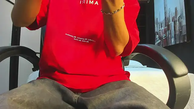 DylanRoyce  online show from 23, 4, 2026