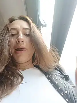 curvy samantta online show from 2, 3, 2026