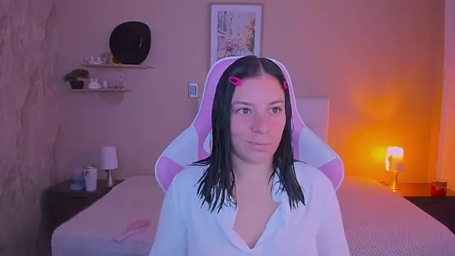 Dollhell online show from 20, 4, 2026