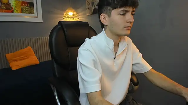 trevor mob online show from 19, 4, 2026