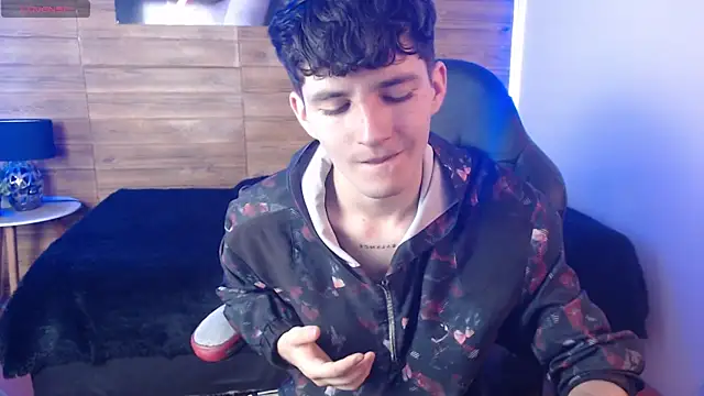 trevor mob online show from 20, 4, 2026