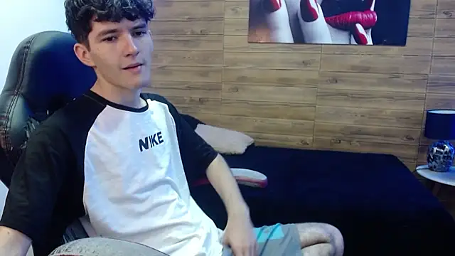 trevor mob online show from 28, 4, 2026