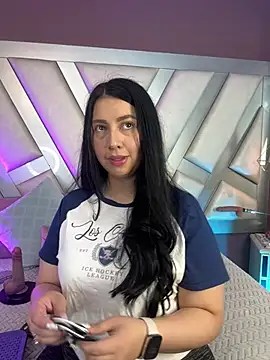 Ashleeyprincess01 online show from 2, 4, 2026