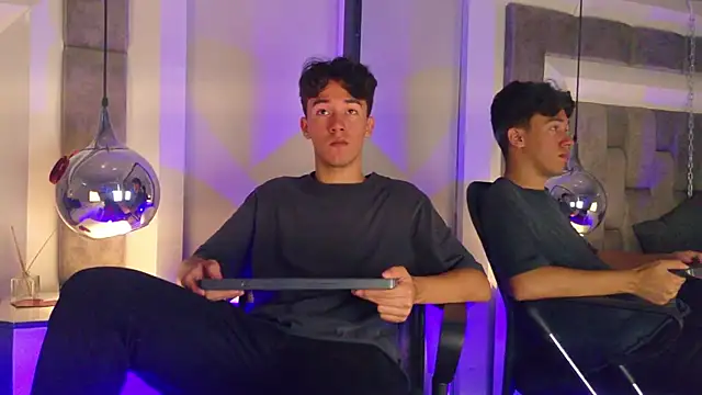 Austin Reedss online show from 20, 4, 2026