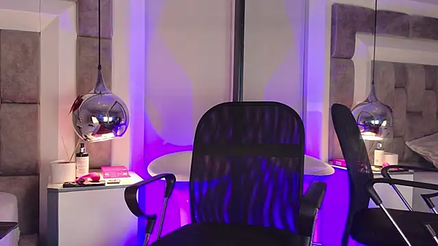 Austin Reedss online show from 24, 4, 2026