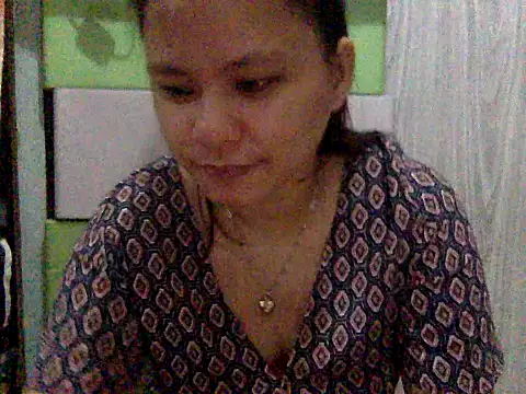 Snapshot of thealovesyou chatting on 8, 5, 2026 thealovesyou online show from 8, 5, 2026