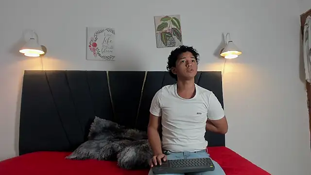 lio18 cum online show from 4, 3, 2026