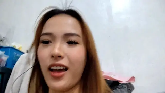 EllieCoconut001 online show from 14, 3, 2026