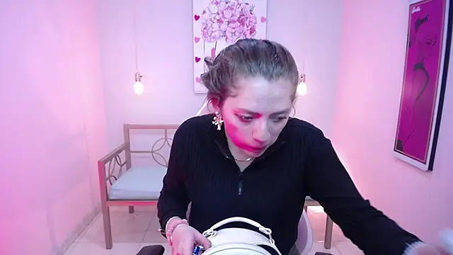 Antonella delgado online show from 13, 3, 2026