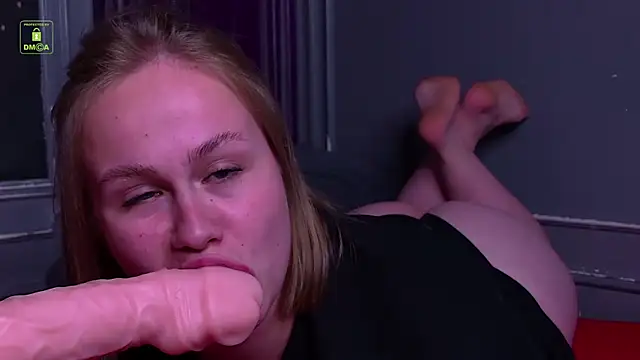 stacy moorex online show from 28, 7, 2026