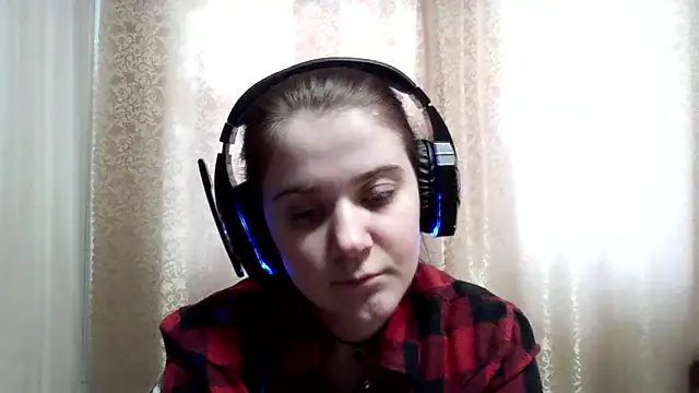 CarinaFolmar online show from 13, 3, 2026