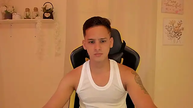 sexy andres01 online show from 27, 4, 2026