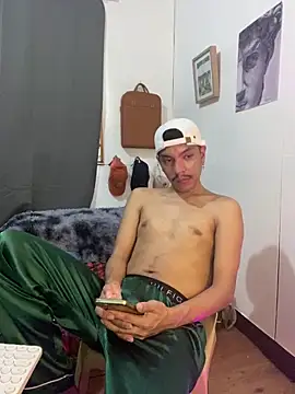 asian darlingcummersxXx online show from 26, 4, 2026