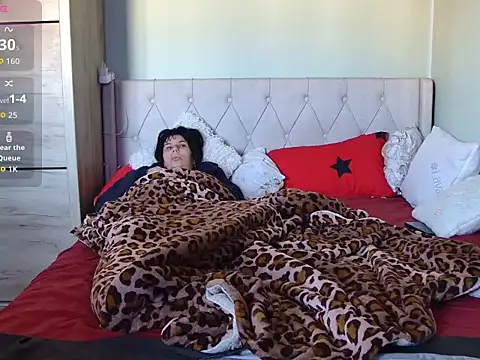 Snapshot of tess1980 chatting on 27, 2, 2026 tess1980 online show from 27, 2, 2026