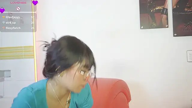 Petitte Mussa online show from 8, 3, 2026