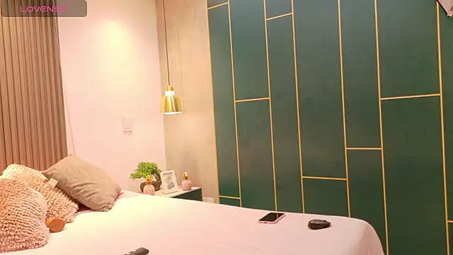 DaliaHills online show from 3, 3, 2026