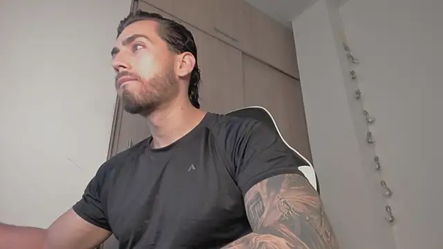 Axel  Blaze online show from 24, 4, 2026