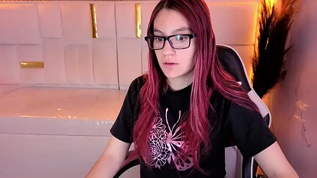 stefania tp online show from 5, 3, 2026