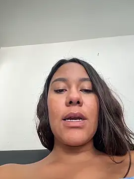 KarinaGrant online show from 10, 3, 2026