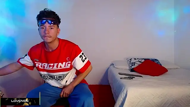 bruno west online show from 25, 4, 2026