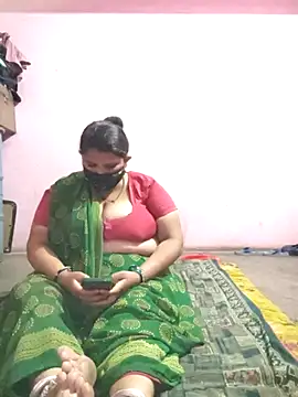 gujjuhotcouple online show from 29, 4, 2026