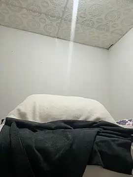 paula p07 online show from 23, 4, 2026