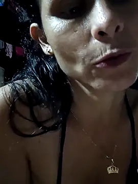 yuliitza4 online show from 9, 3, 2026